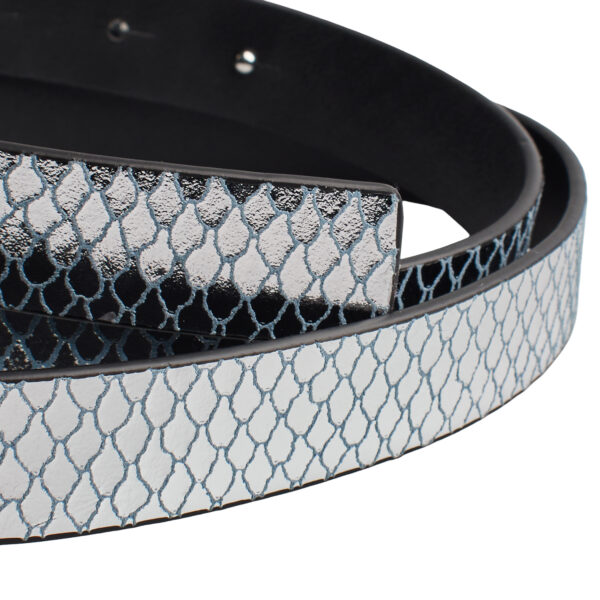 Cintura sottile reversibile in pelle metallizzata da donna 558992
