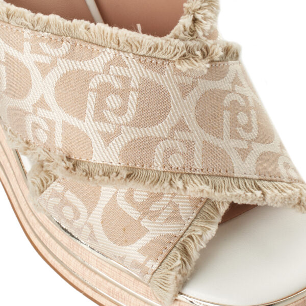 Sandali con zeppa da donna SA4135TX133