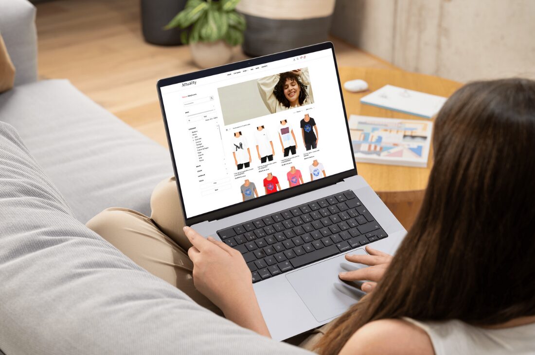 Vestiti online: acquistali senza commettere errori!